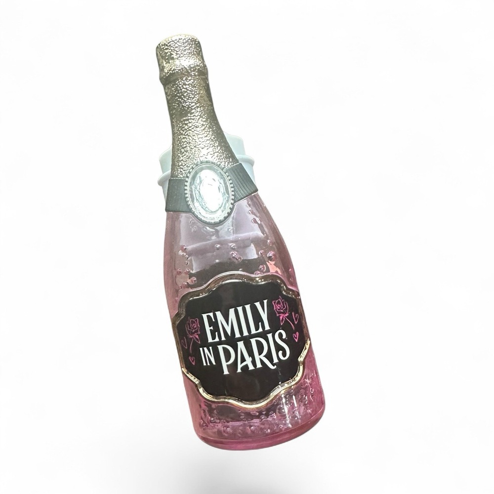 Bath & Body Works Emily in Paris Champagne Plug-In Wallflower Bulb Home Diffuser